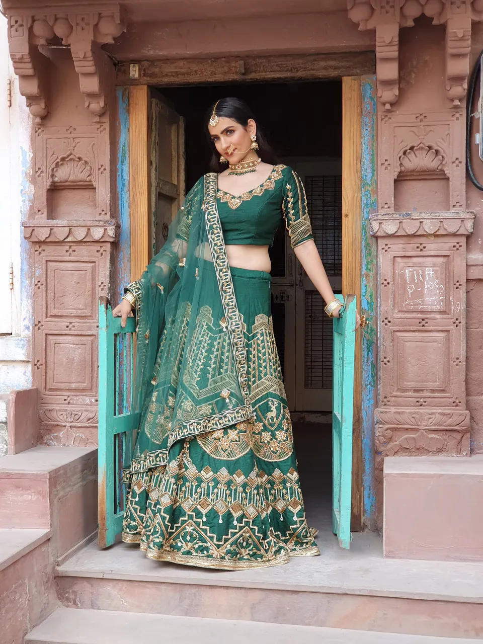 Fiori by Nirali Amin — bridal lehengas, photograph 2