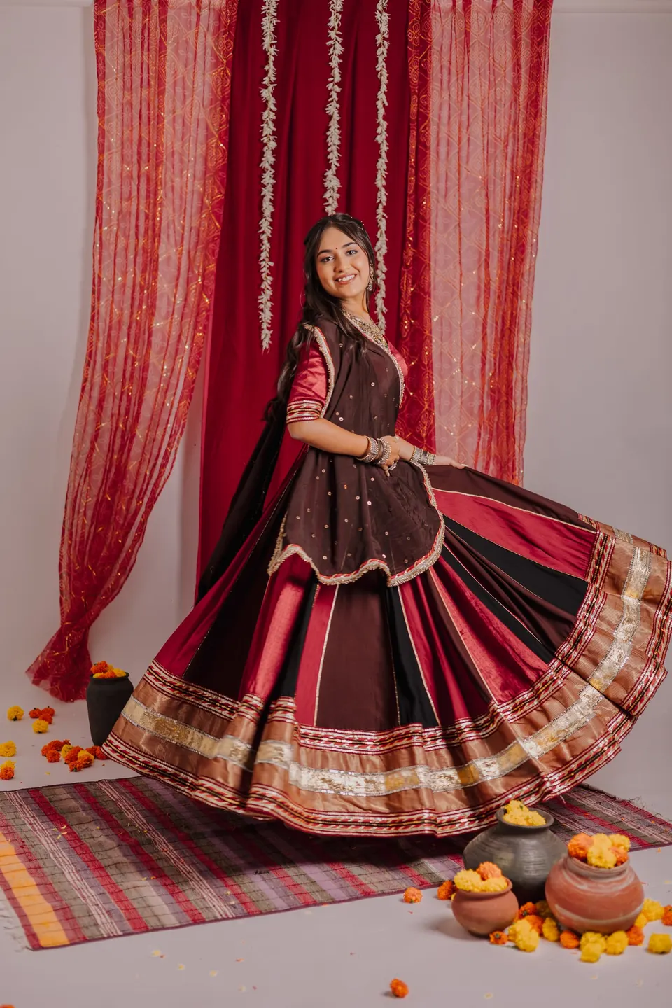 Rang Raas by Nirali Amin — navratri chaniya cholis and kurtas, photograph 12